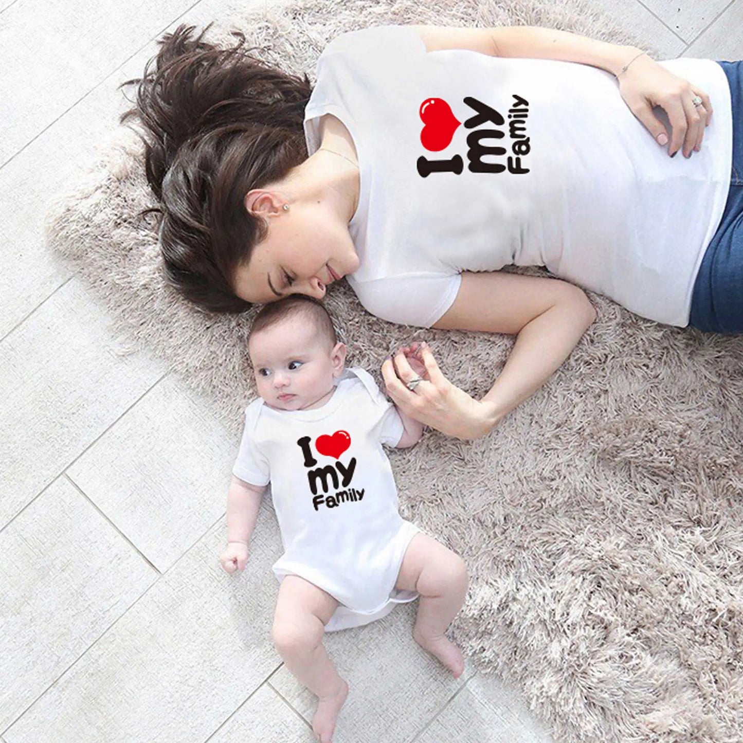 Kerstoutfits mom en mini – Feestelijk en vrolijk