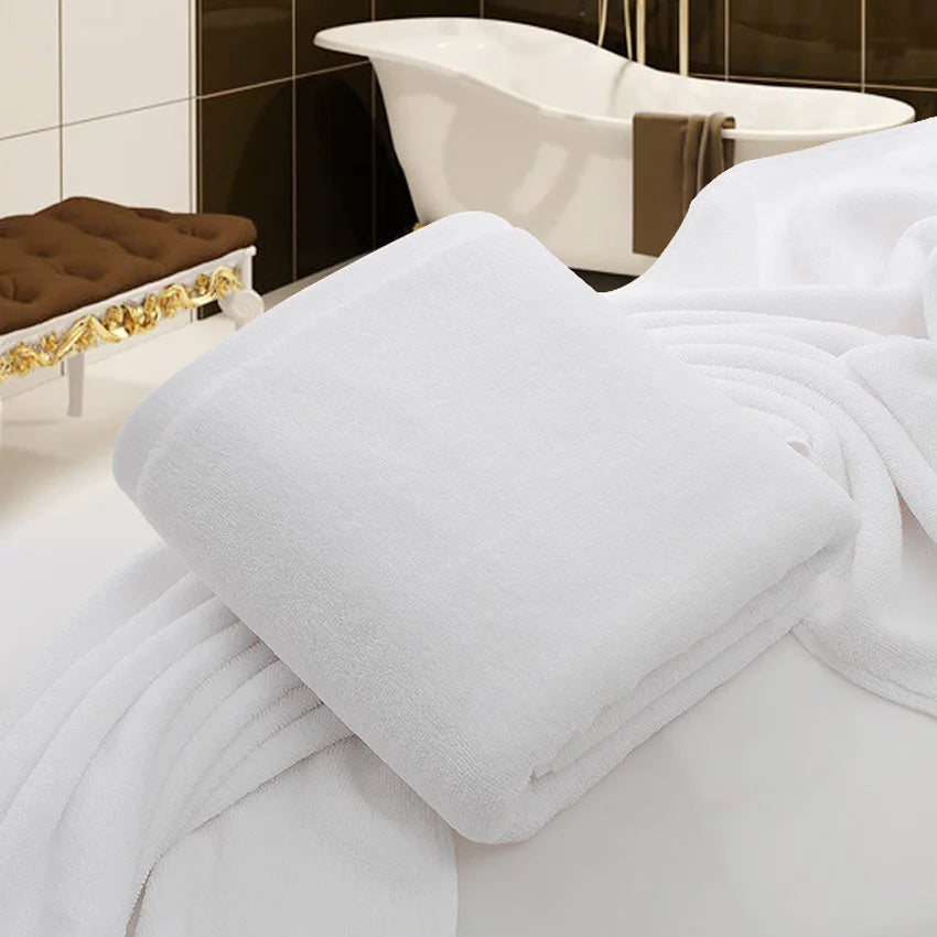 Microvezel badhanddoek in travelpouch – Handig meenemen