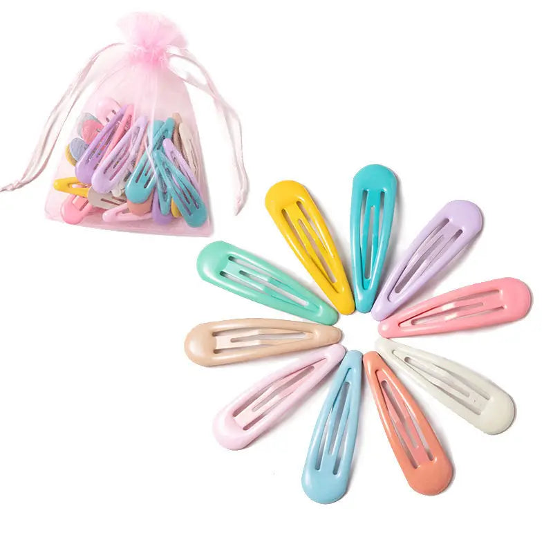 Haar accessoires in neutrale kleurencombinaties