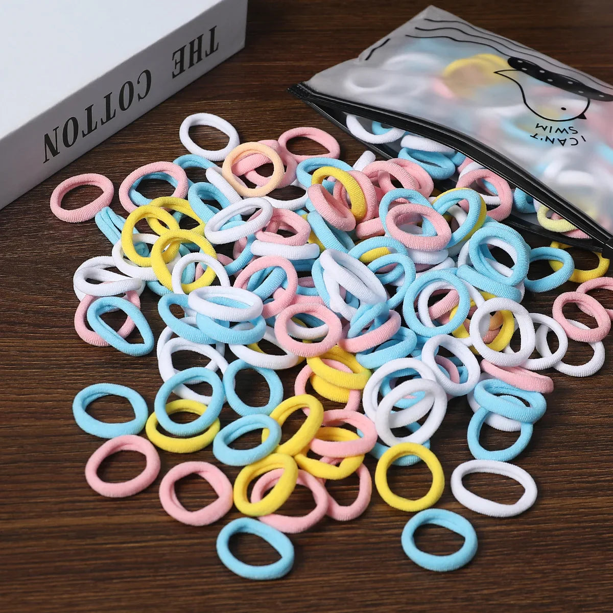 Trendy haar accessoires in limited edition kleuren