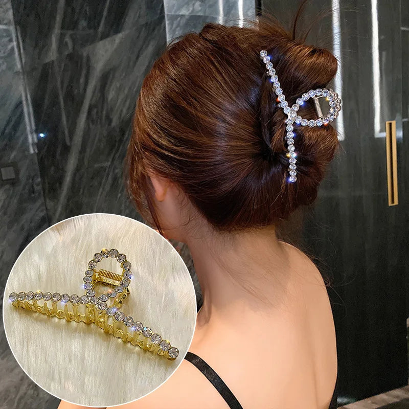 Haar accessoires in natuurlijke tinten