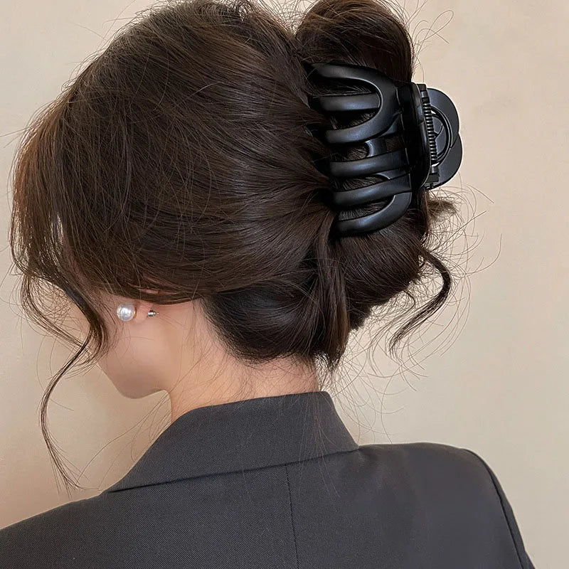 Dames haar accessoires in zachte materialen