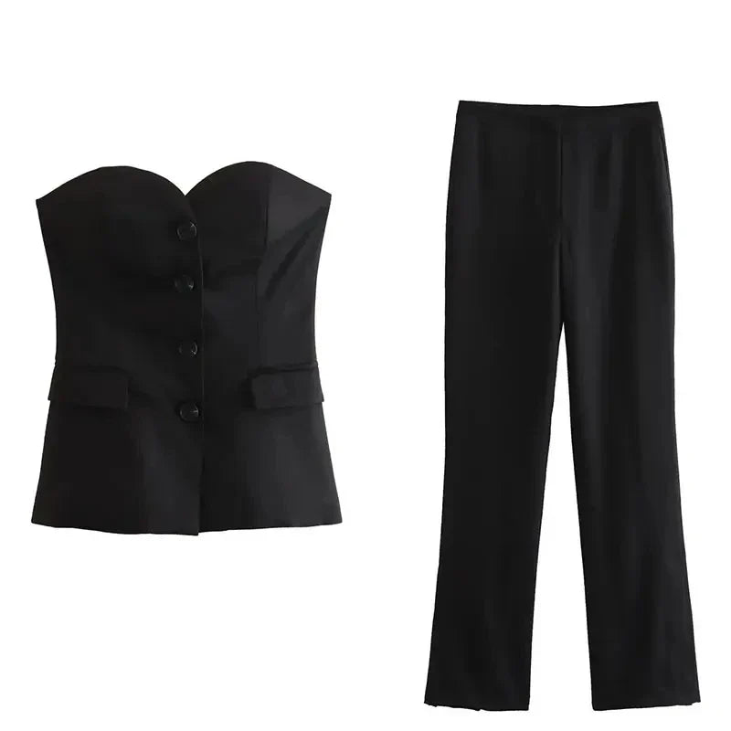 Broekpak dames met satijnen bies – Subtiel detail