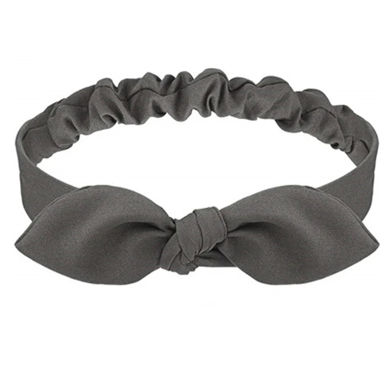 Haar accessoires met glinsterende steentjes