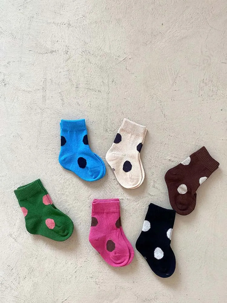 Schattige babykleertjes voor newborns en peuters