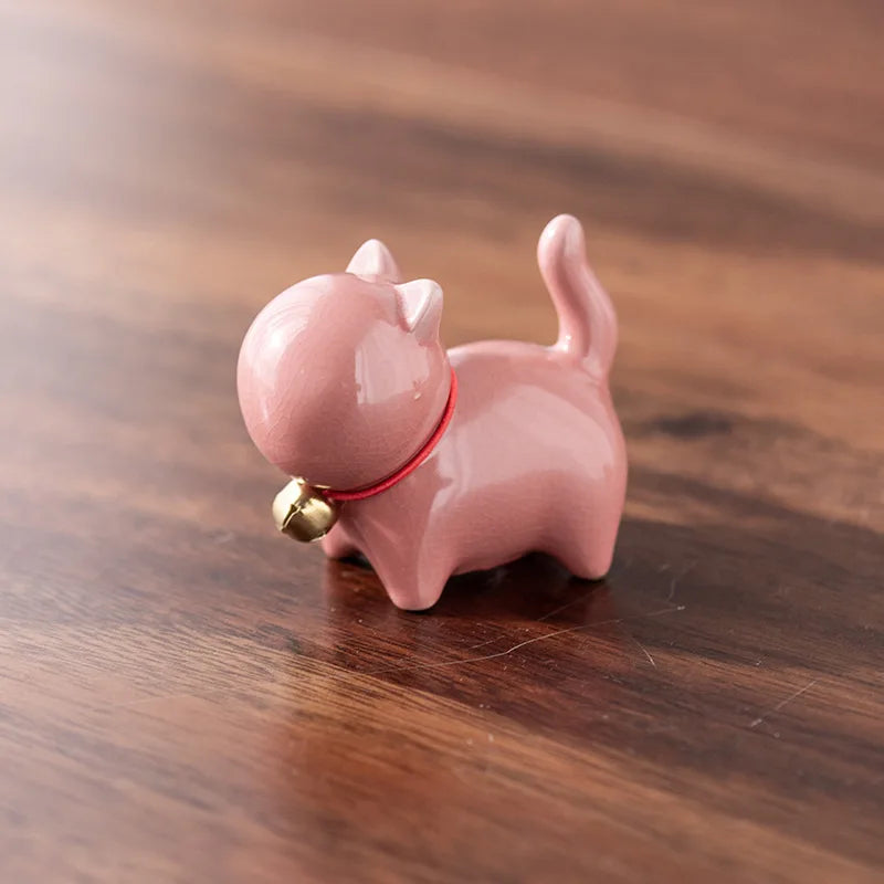 Minimalistische theewaar van mat keramiek