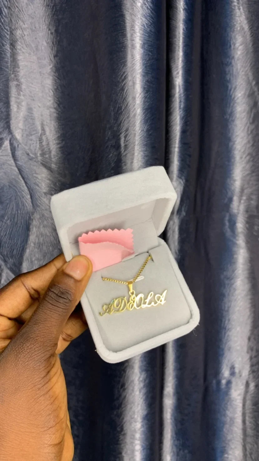 Handgemaakte gepersonaliseerde ketting met naam