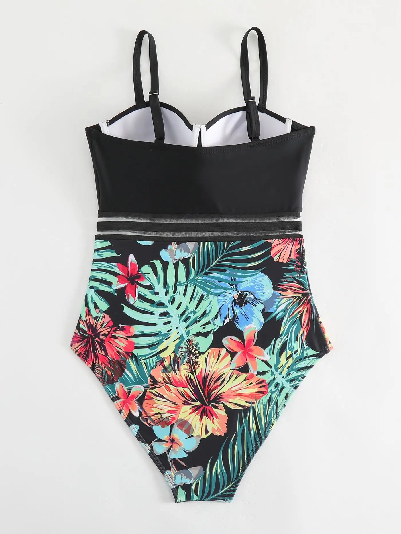 Badpakjurk met bloemenprint – Vrolijk en zomers design
