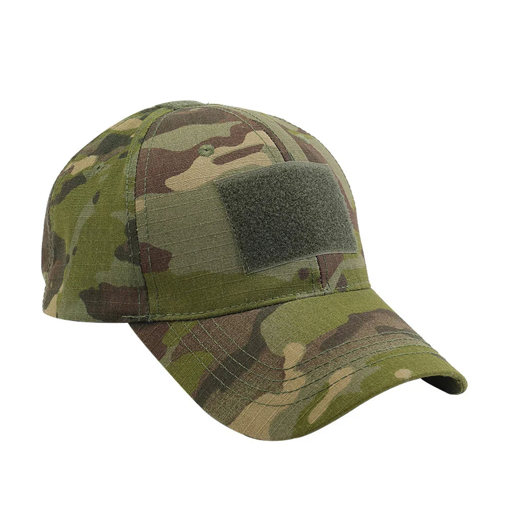 Jachthoed met ingenaaide ventilatieopeningen