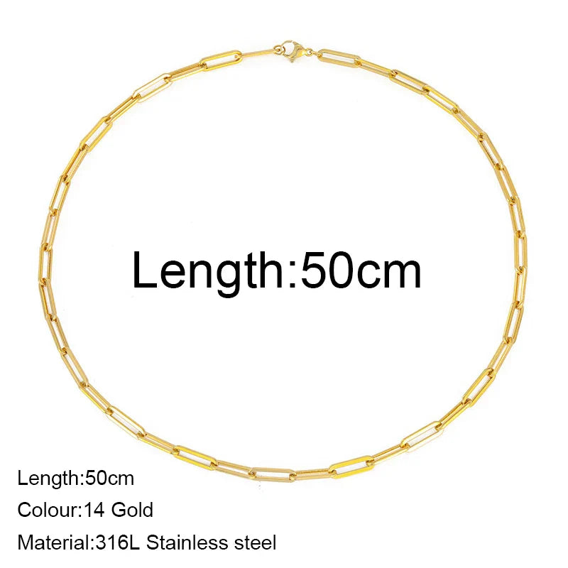 Fijn kettinkje met gegraveerde naam in sierlijk schrift