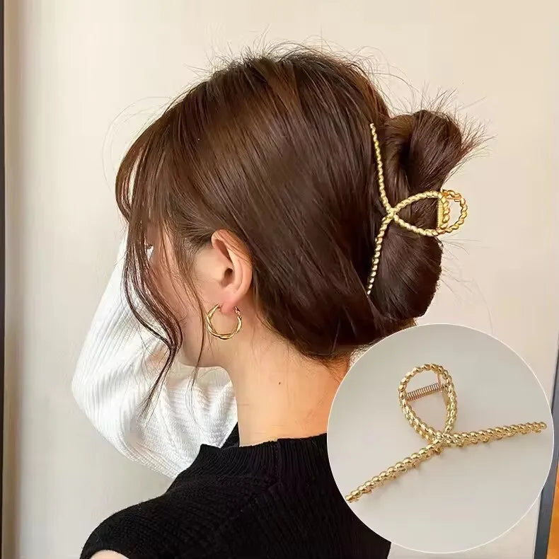 Kleurrijke scrunchies voor een speelse look