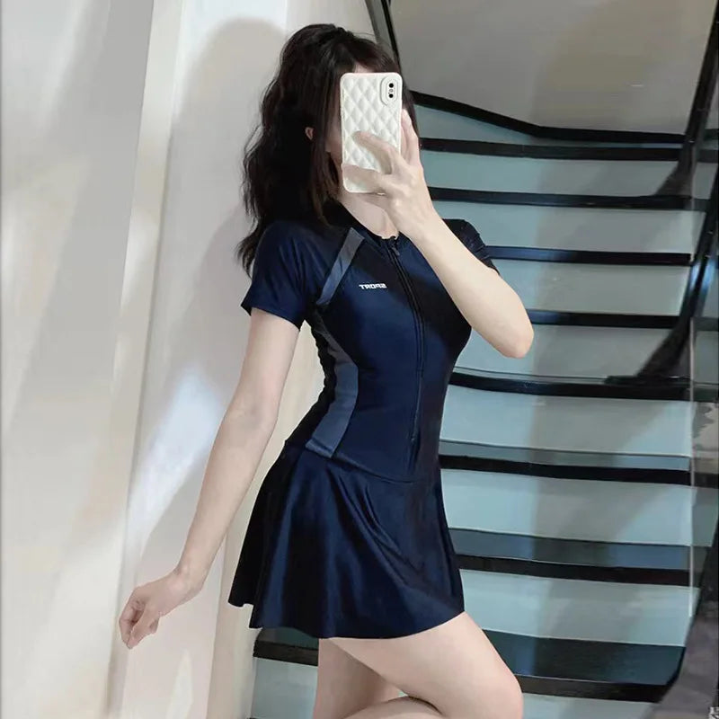 Zwemjurk met lange rok – Extra bedekking in stijl