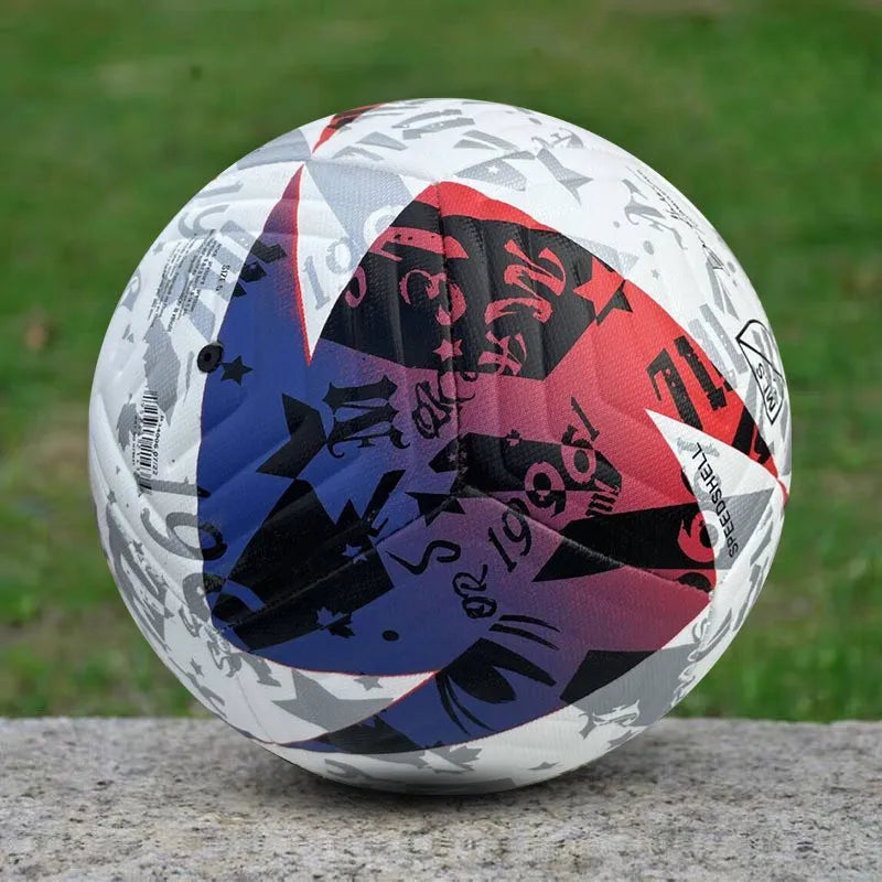 Straatvoetbal met zachte touch en hoge rebound