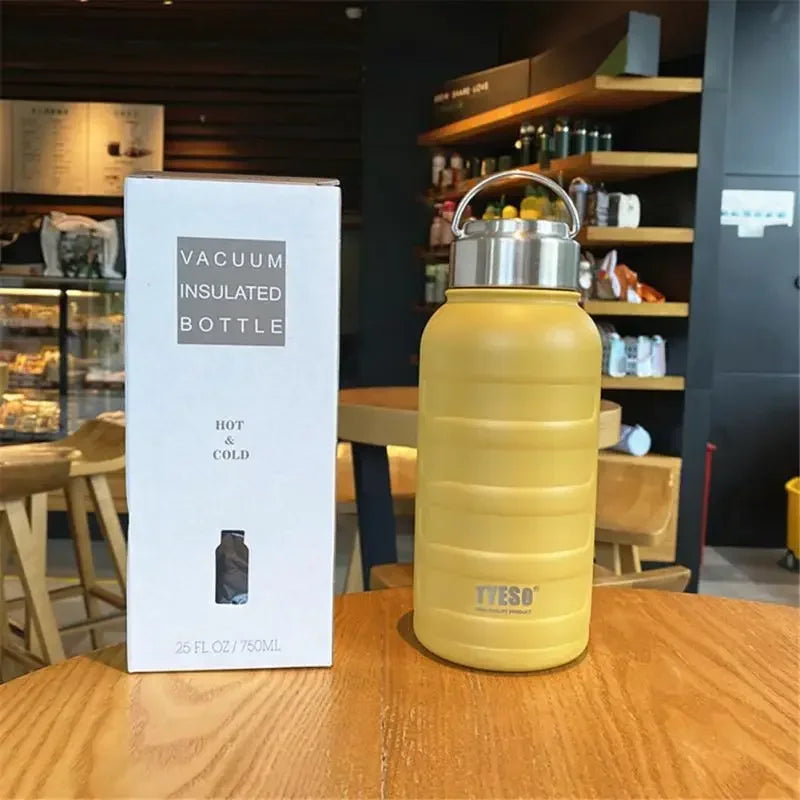 Thermosfles voor buitenactiviteiten β Stevig en betrouwbaar
