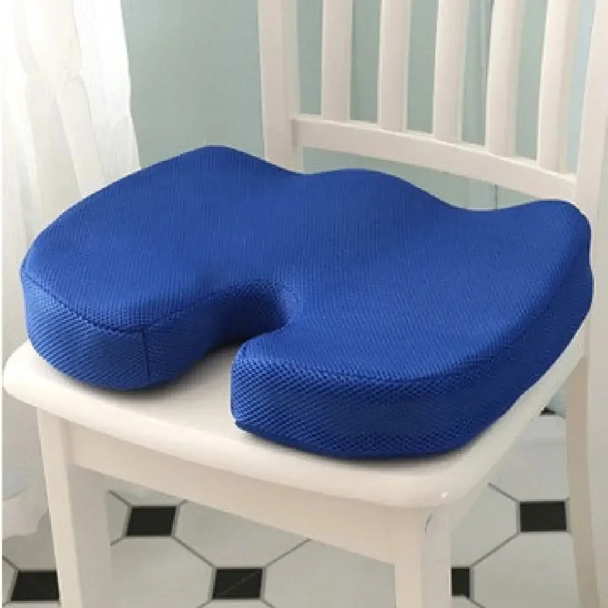 Dun zitkussen voor decoratief gebruik