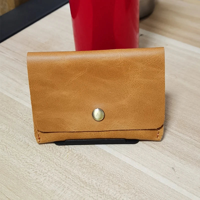 Leren herenportemonnee met vakken voor biljetten – Praktisch formaat