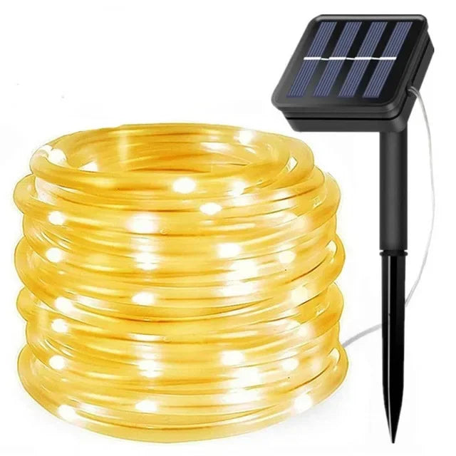 Lichtslinger buiten op zonne-energie – Voor in de tuin