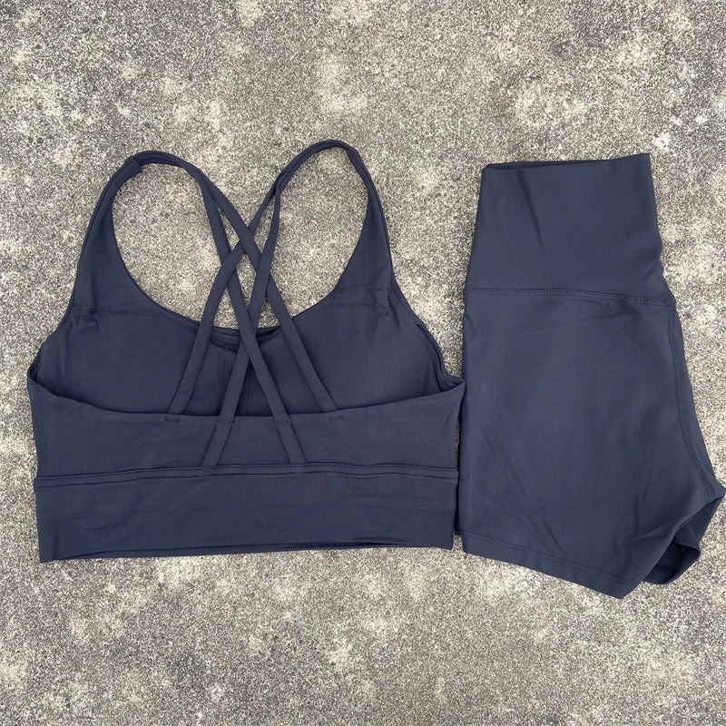 Yoga kleding in actie bij H&M
