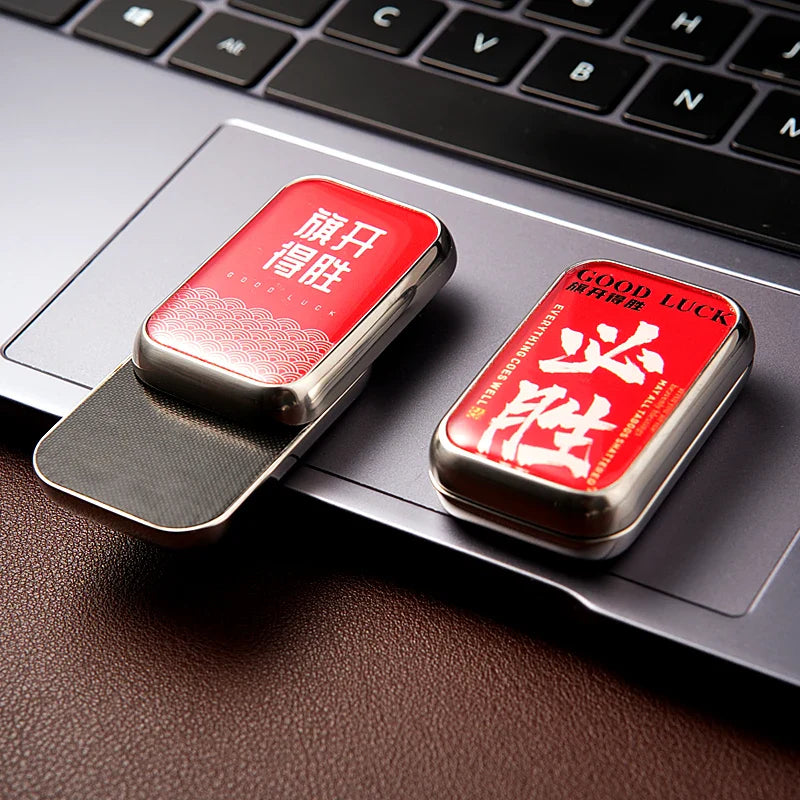 Fidget toy met draai- en klikonderdelen