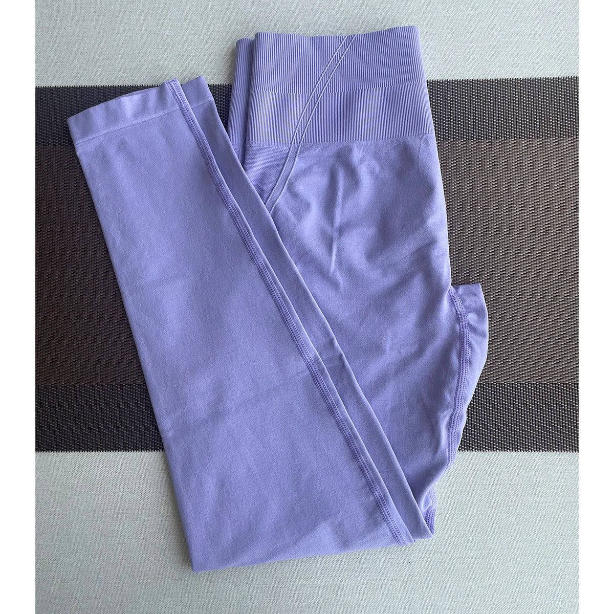 Hippe yoga kleding voor de modebewuste vrouw