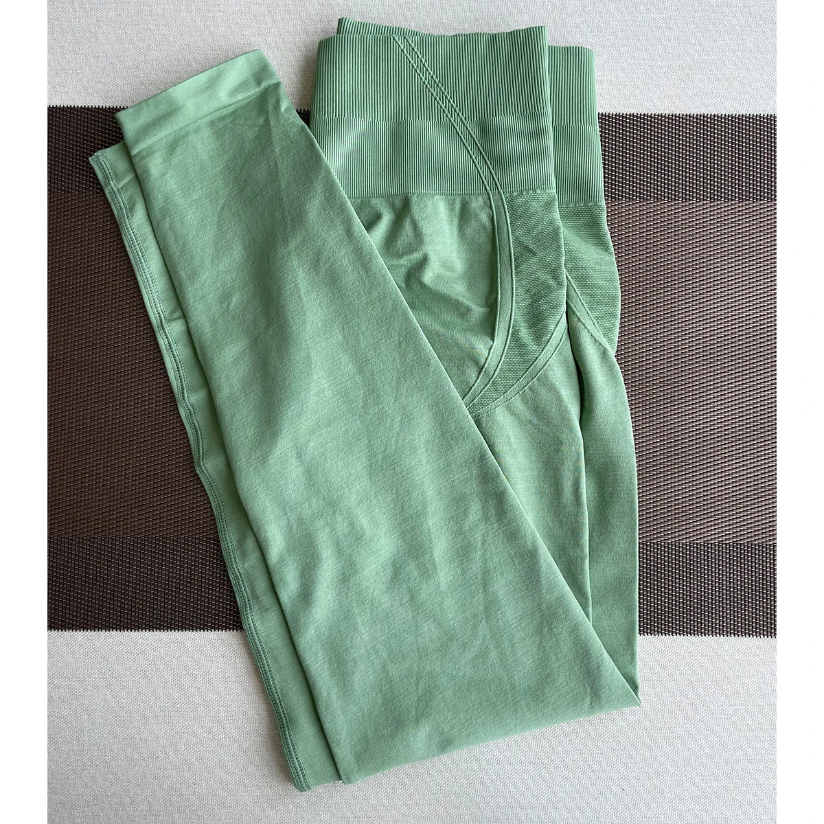 Hippe yoga kleding met leuke details