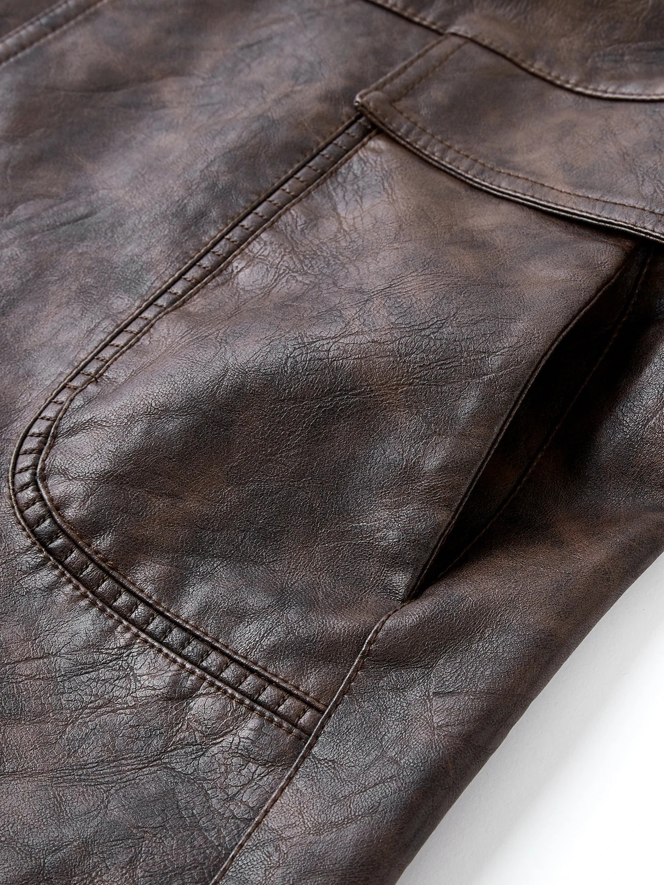 Leren jassen met schouderdetails – Subtiele accenten