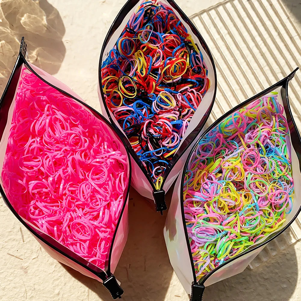 Romantische haar accessoires met kanten details
