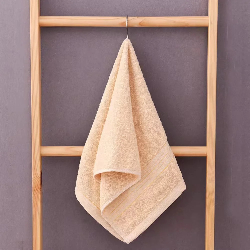 Microvezel handdoek met structuur β Licht scrub effect