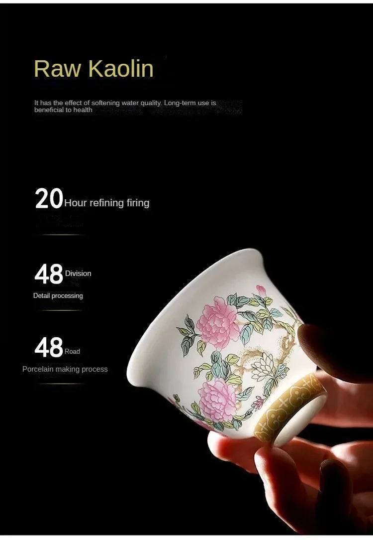 Rustieke theewaar van aardewerk