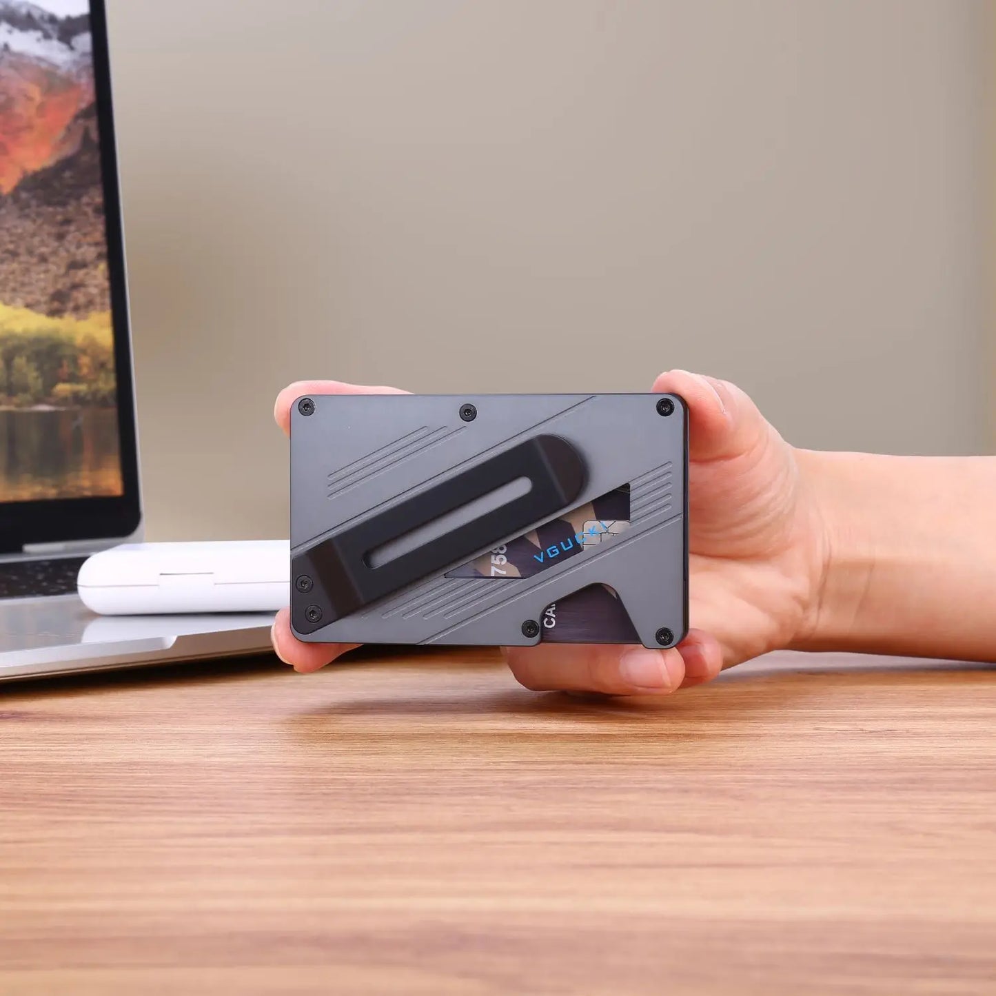 Pasjeshouder heren met magnetische sluiting – Slank en veilig