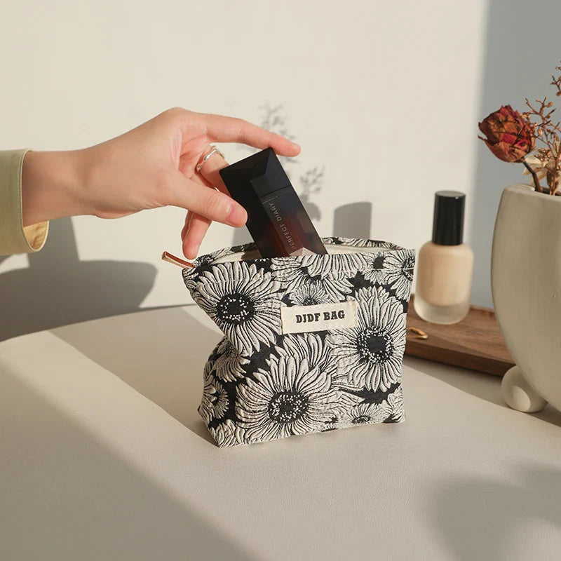HEMA portemonnee dames met muntvak – Compact gemak