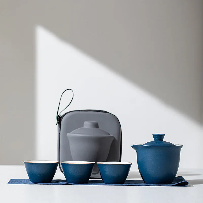 Thee zetten met rustgevende accessoires