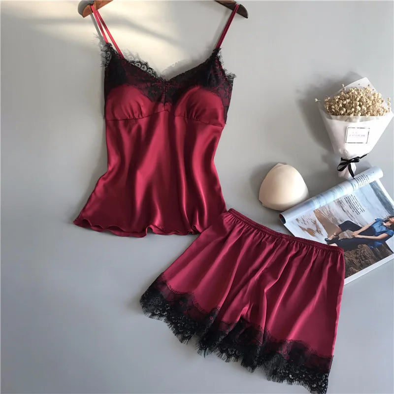Dames pyjama Livera met knoopsluiting