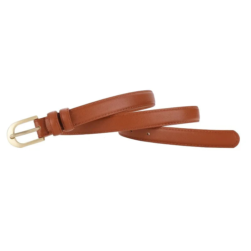 Lichtblauwe riem met zilverkleurige gesp