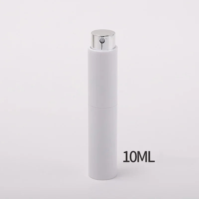 Koffiewaar met thermobeker en reisaccessoires