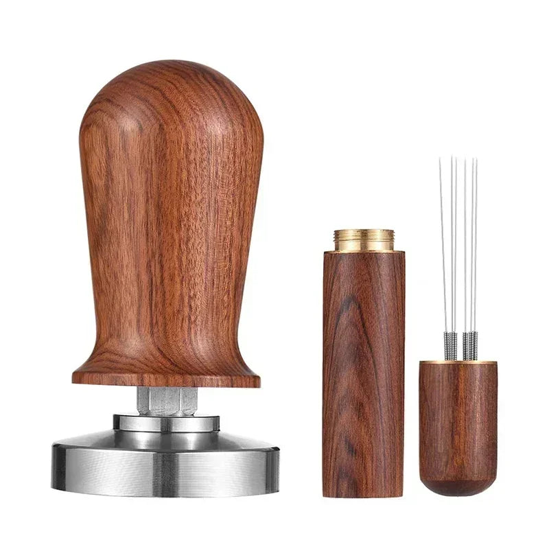 Espresso accessoires zoals doseerbeker en borstel
