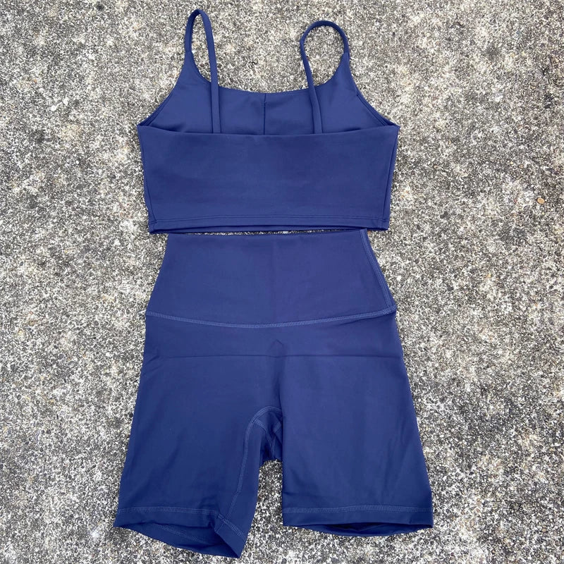 Modieuze yoga kleding dames met kleuraccent