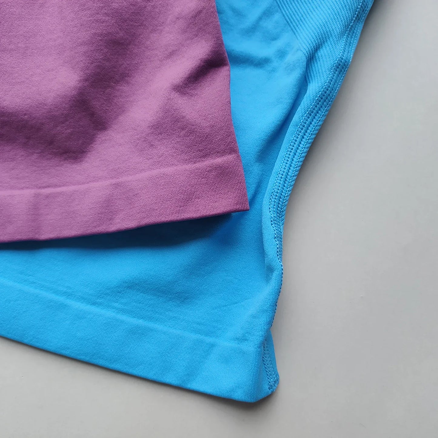Yoga kleding met accent op de taille