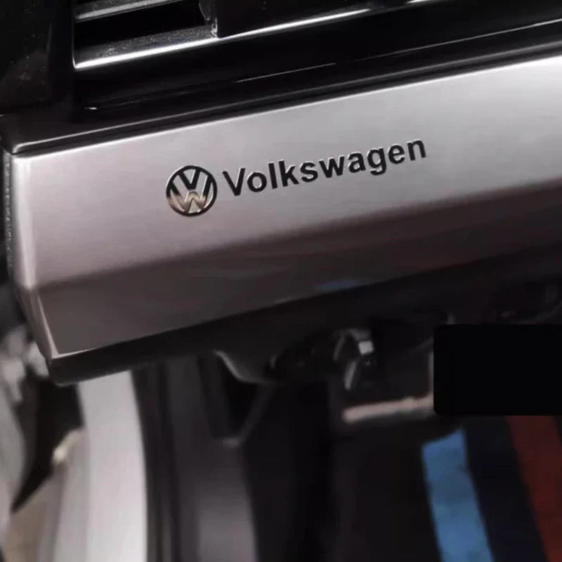 Auto stickers - Achterruit decoratie met stijlvolle Volkswagen logo
