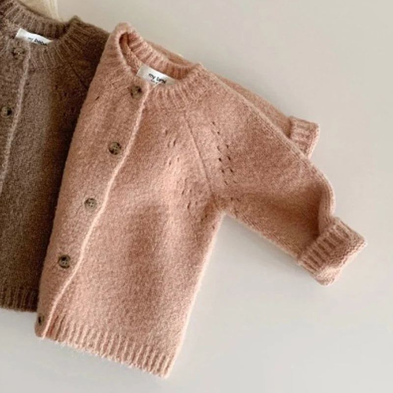 Schattige babykleertjes voor newborns en peuters