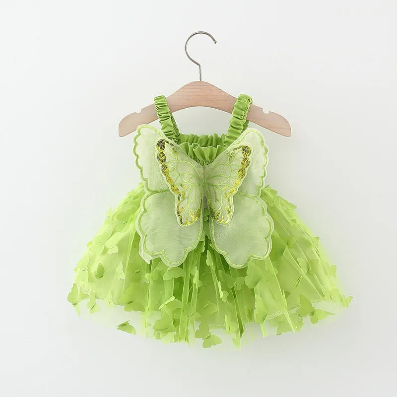 Stoere en lieve meisjes kleding in verschillende stijlen