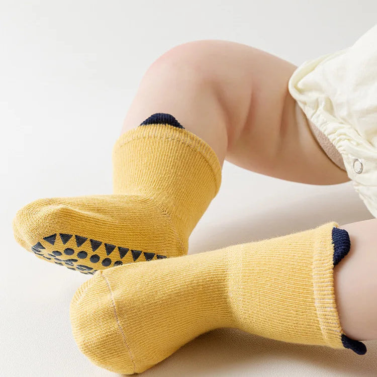 Babykleding meisjes in lieve en speelse prints