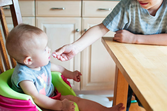 Babyvoeding 101: Essentiële producten voor een gezonde start
