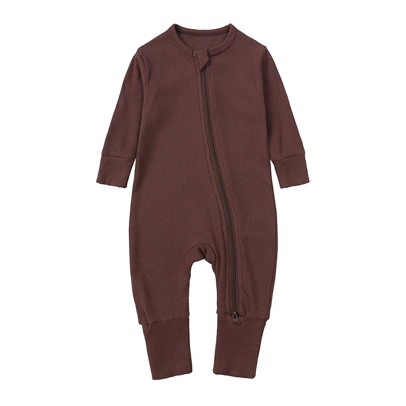 Kleertjes voor baby's van hoogwaardige materialen