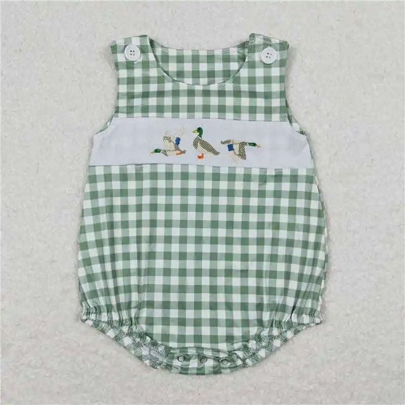 Babykleding meisjes met bloemenprints en zachte stoffen