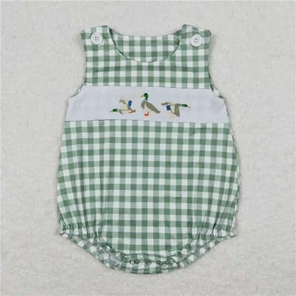 Babykleding meisjes met bloemenprints en zachte stoffen