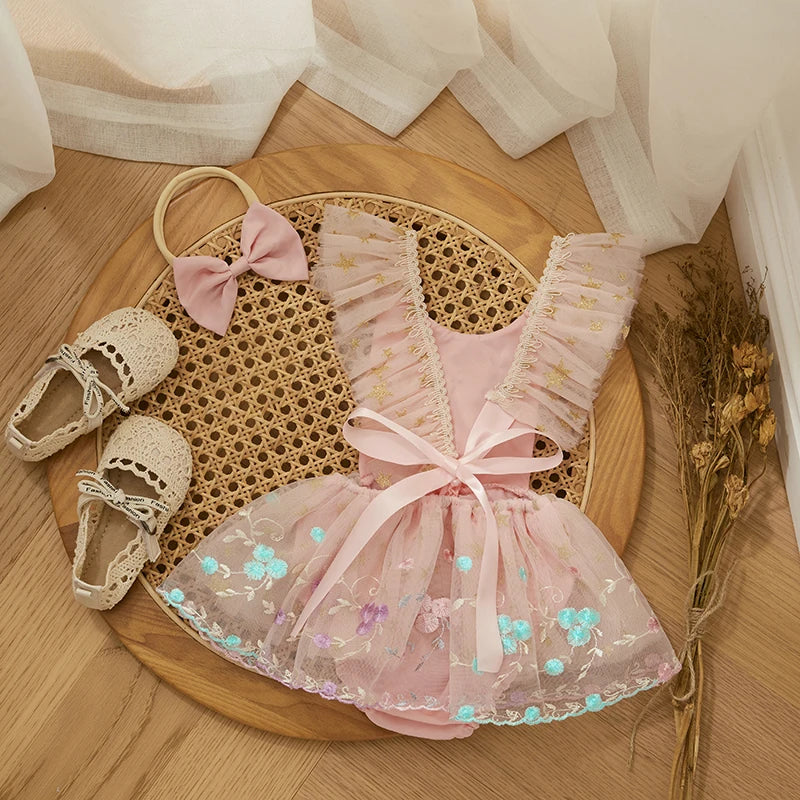 Meisjes kleding met glitters en strikken
