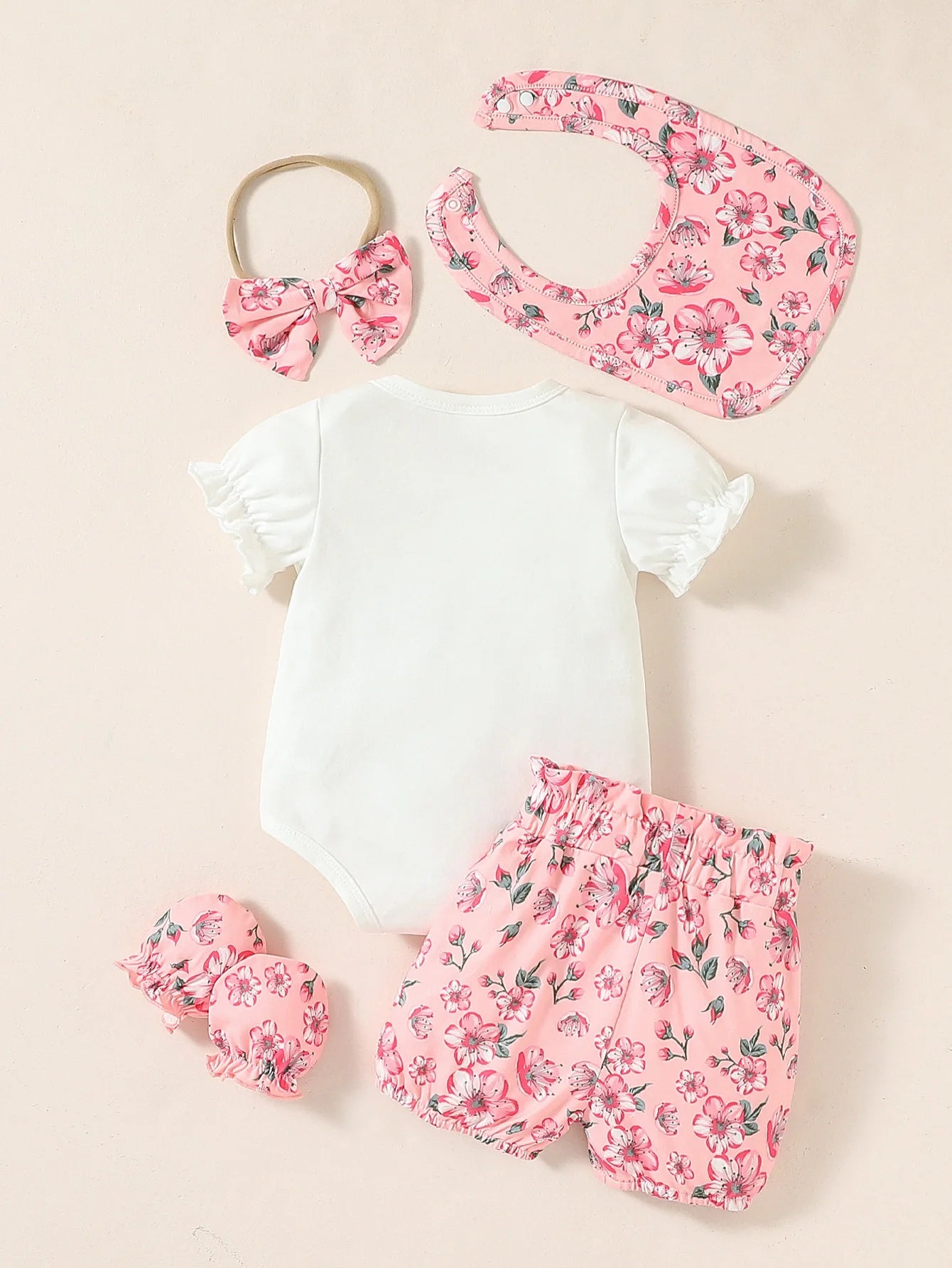 Babykleding meisjes in lieve en speelse prints