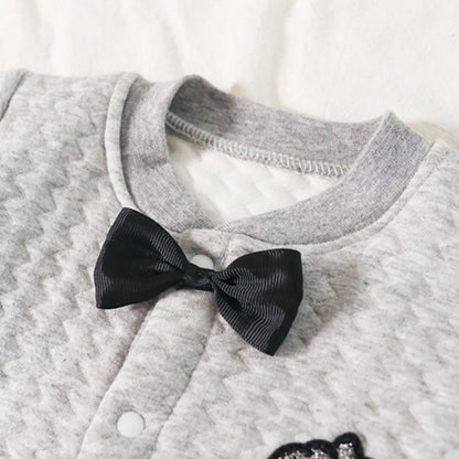 Schattige babykleertjes met speelse details