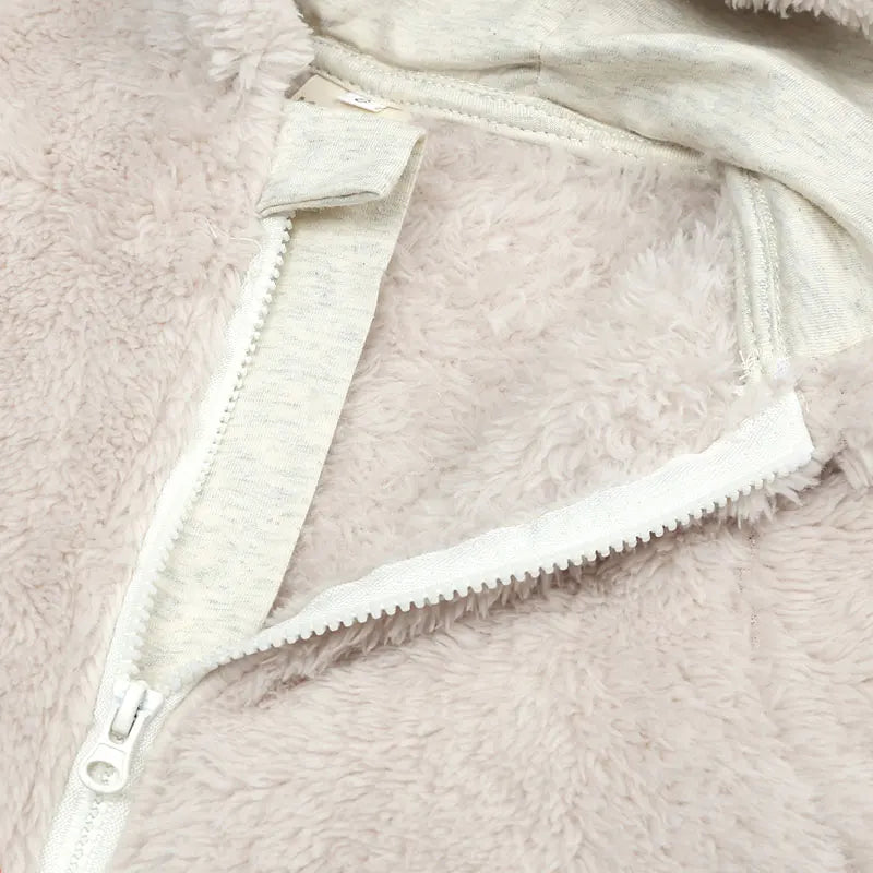 Stoere en lieve meisjes kleding in verschillende stijlen